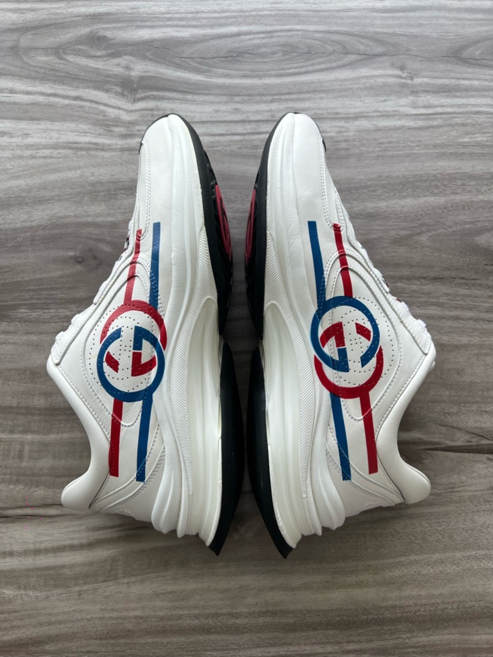 $1,100 GUCCI Run Leather Monogram GG Sneaker Size 9.5 US (UK 8) Men’s - Picture 4 of 11